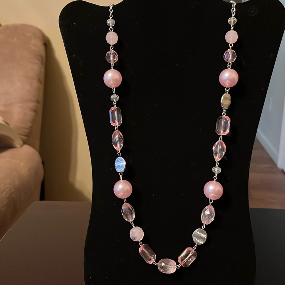 Long pink necklace